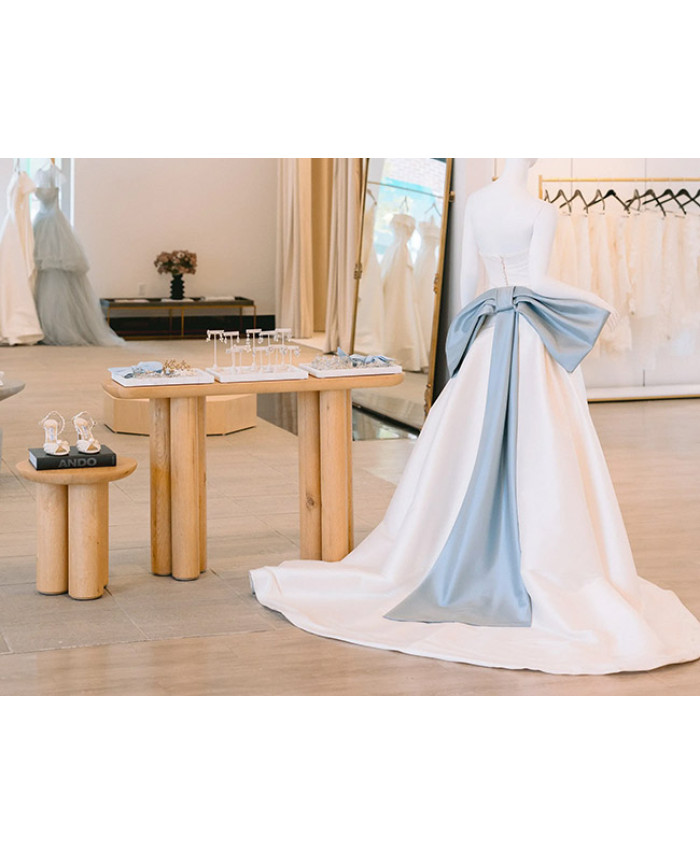 Henrik Vibskov Boutique