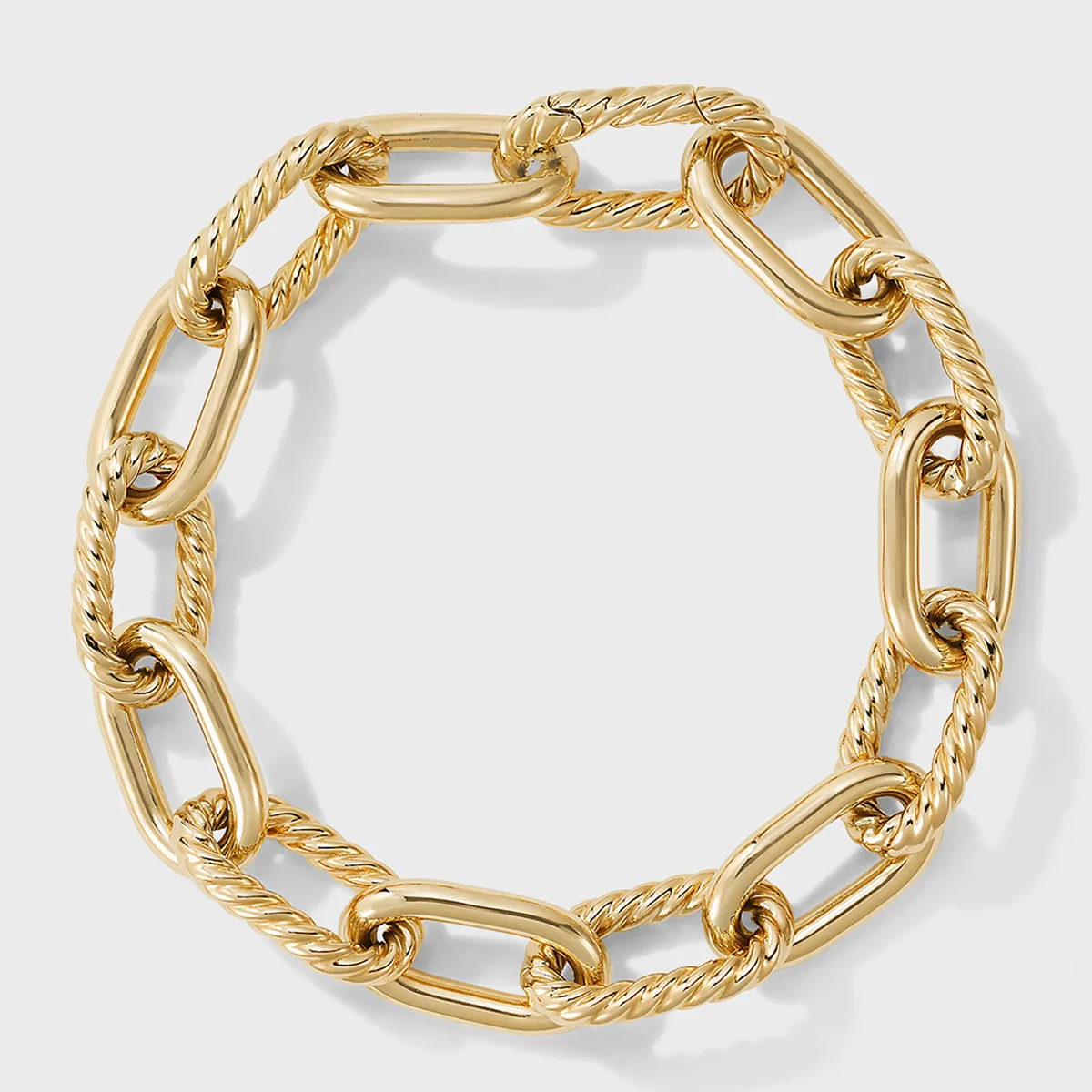 Madison Chain Bracelet In 18K Gold, 11mm — image 3