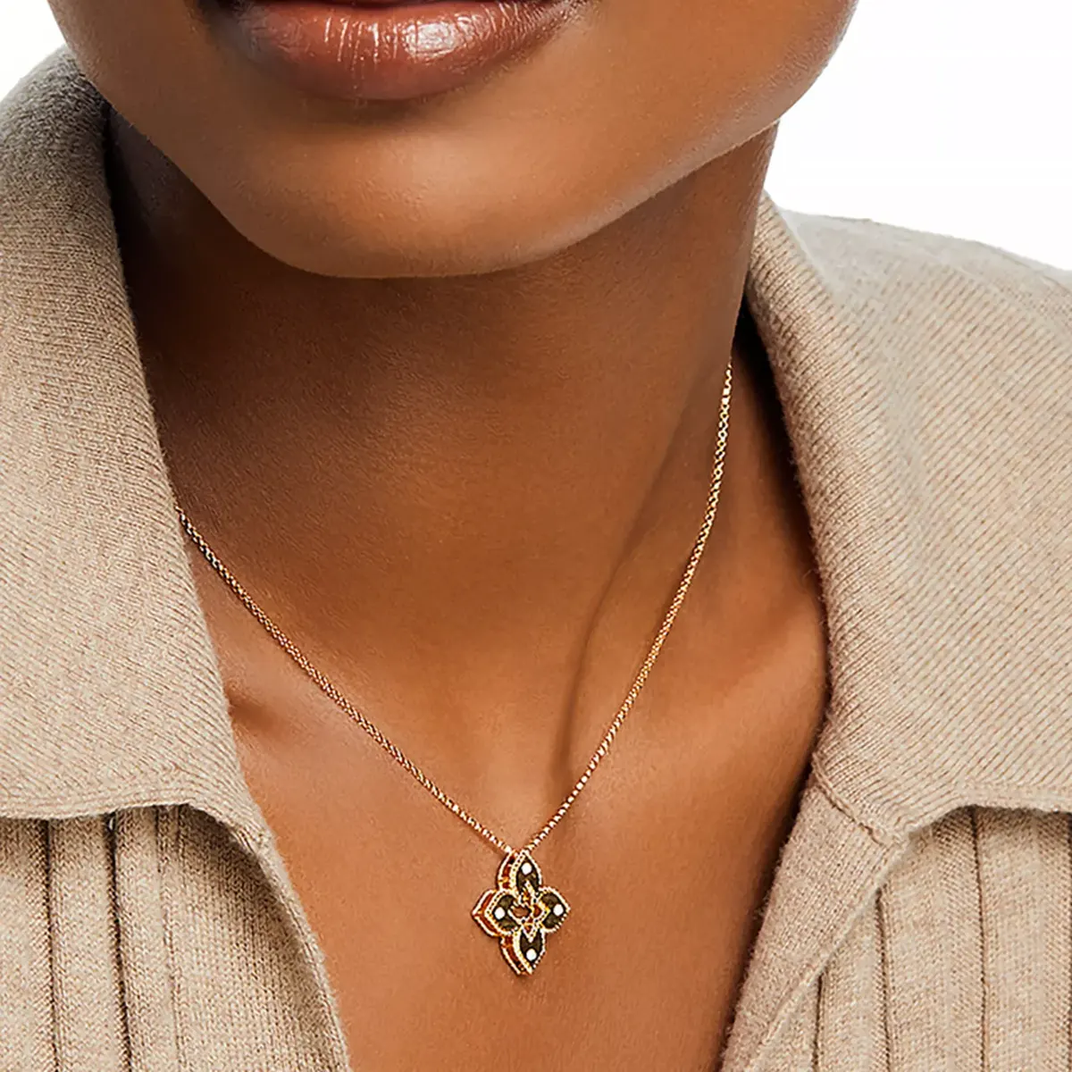 18K Yellow Gold Petite Venetian Princess Diamond Pendant Necklace — image 2