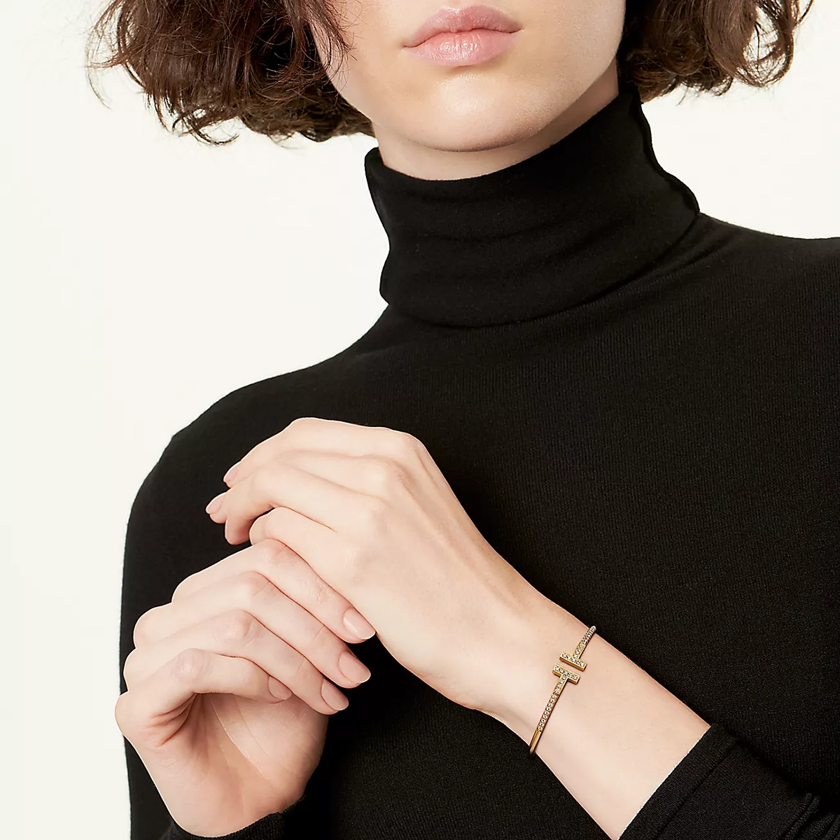 Pavé Diamond Wire Bangle — image 4