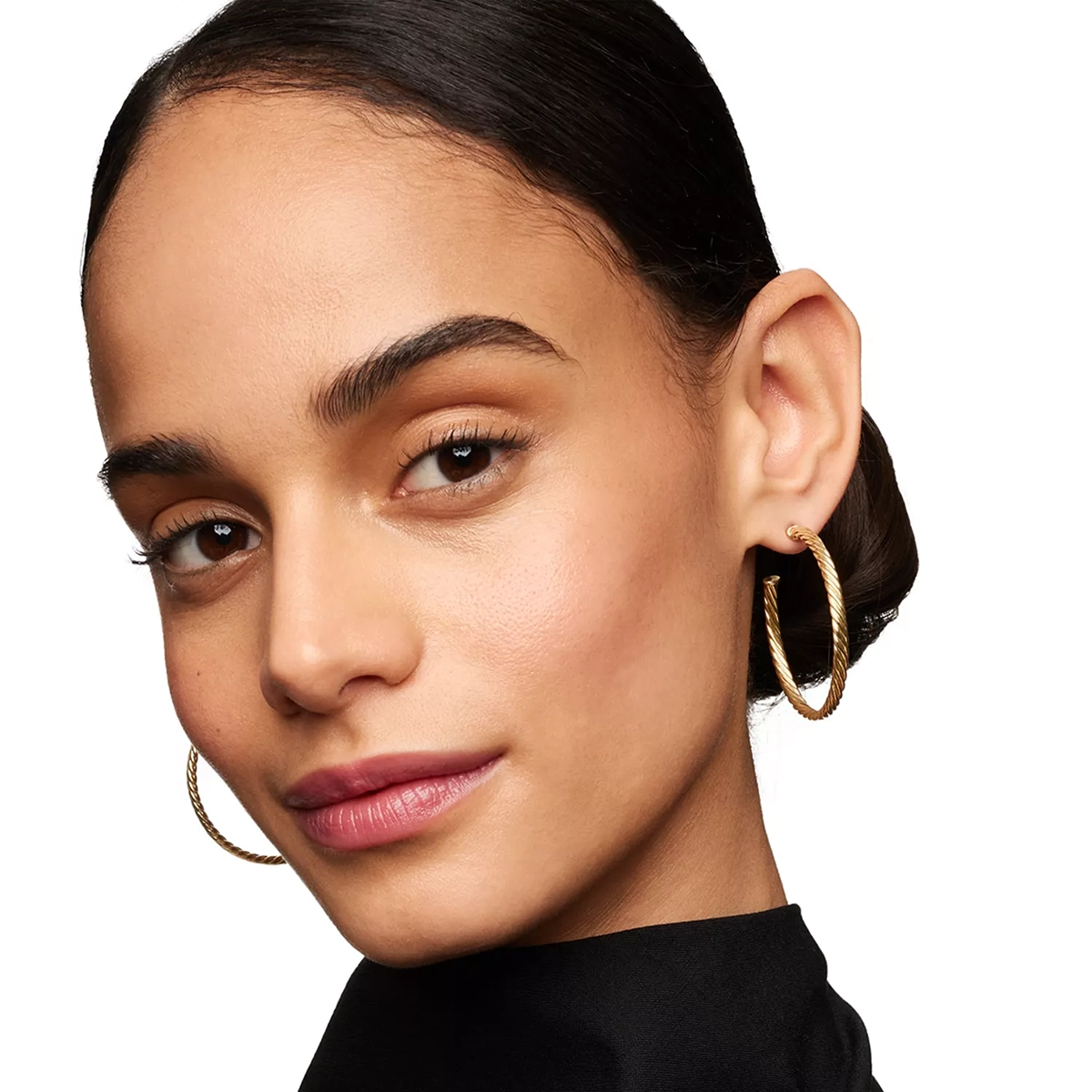  Cablespira Hoop Earrings In 18K Yellow Gold, 1.5 Inch — image 2