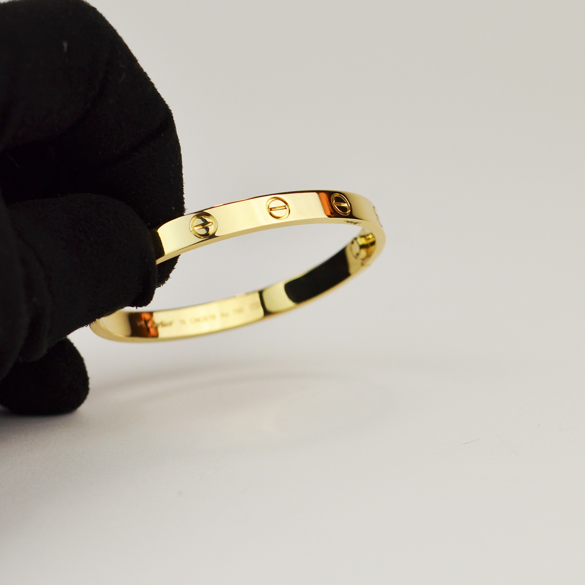 18k Yellow Gold Love Bracelet 16 — image 3