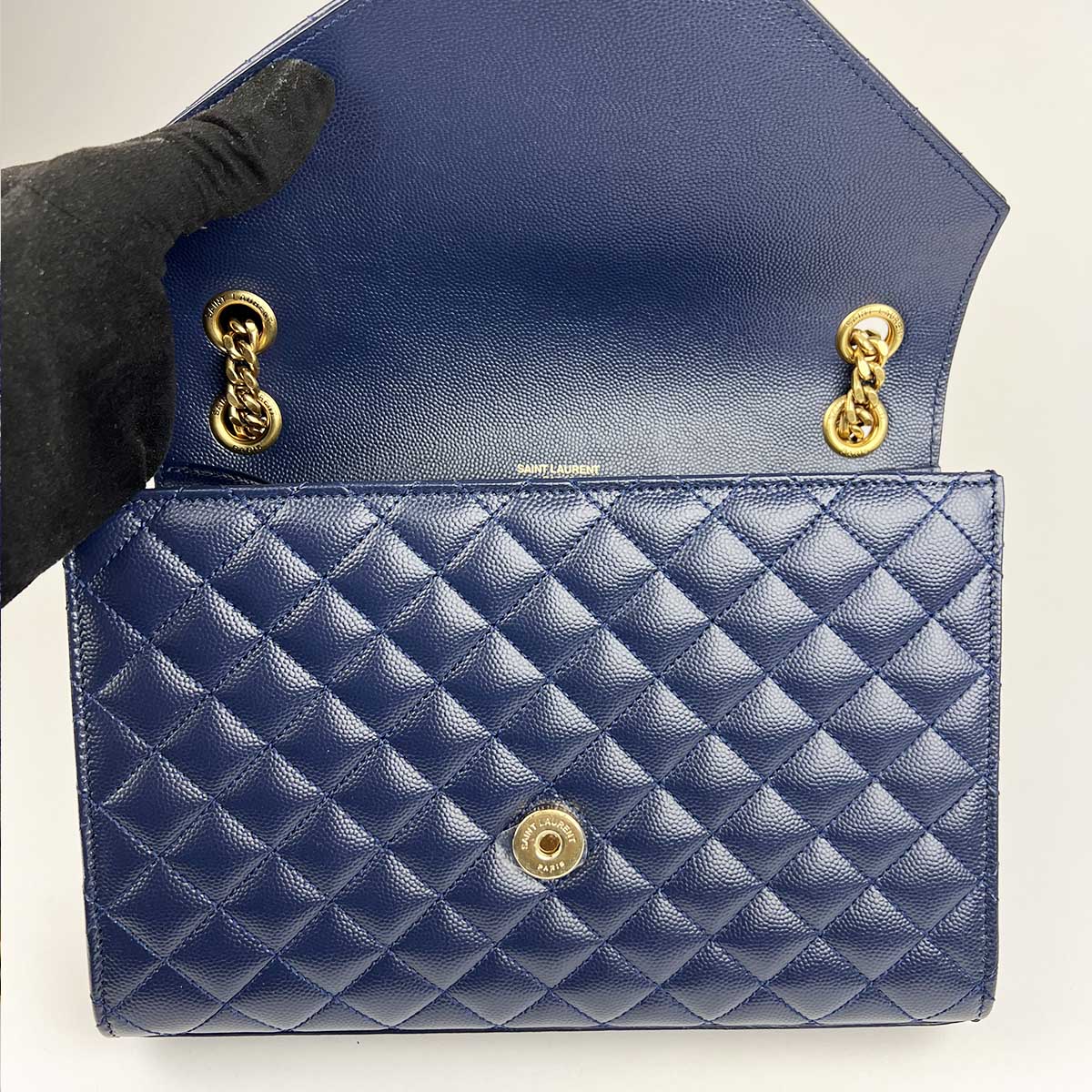 Blue Envelope Triquilt Medium — image 6