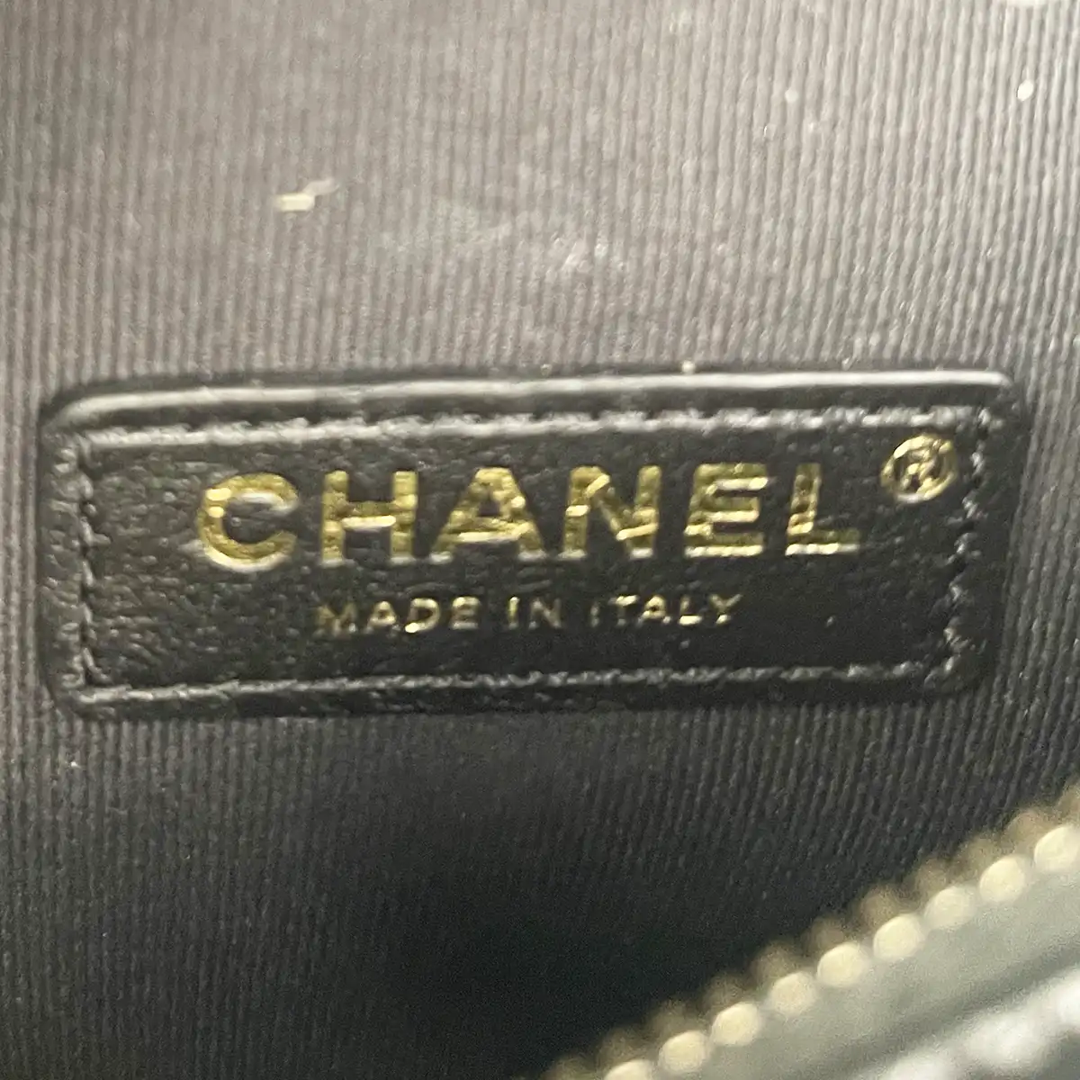 Shiny Crumpled Small Lambskin And Gold Black Camera Case Bag — image 9