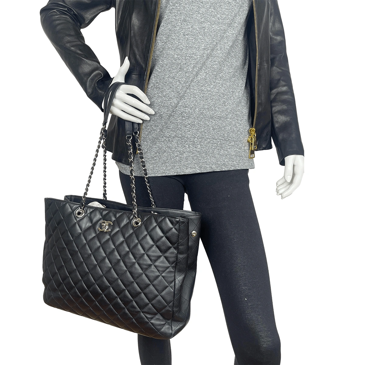 Classic CC Large Black Shopping Tote Quilted Calfskin  — image 7