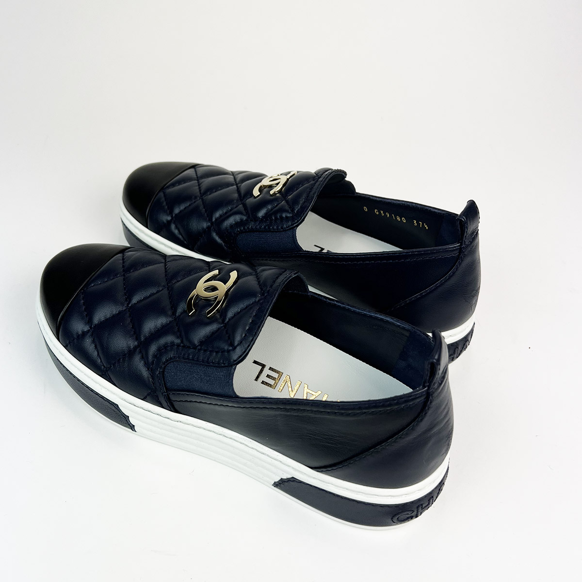 Interlocking CC Logo Sneakers Navy 37.5 — image 4