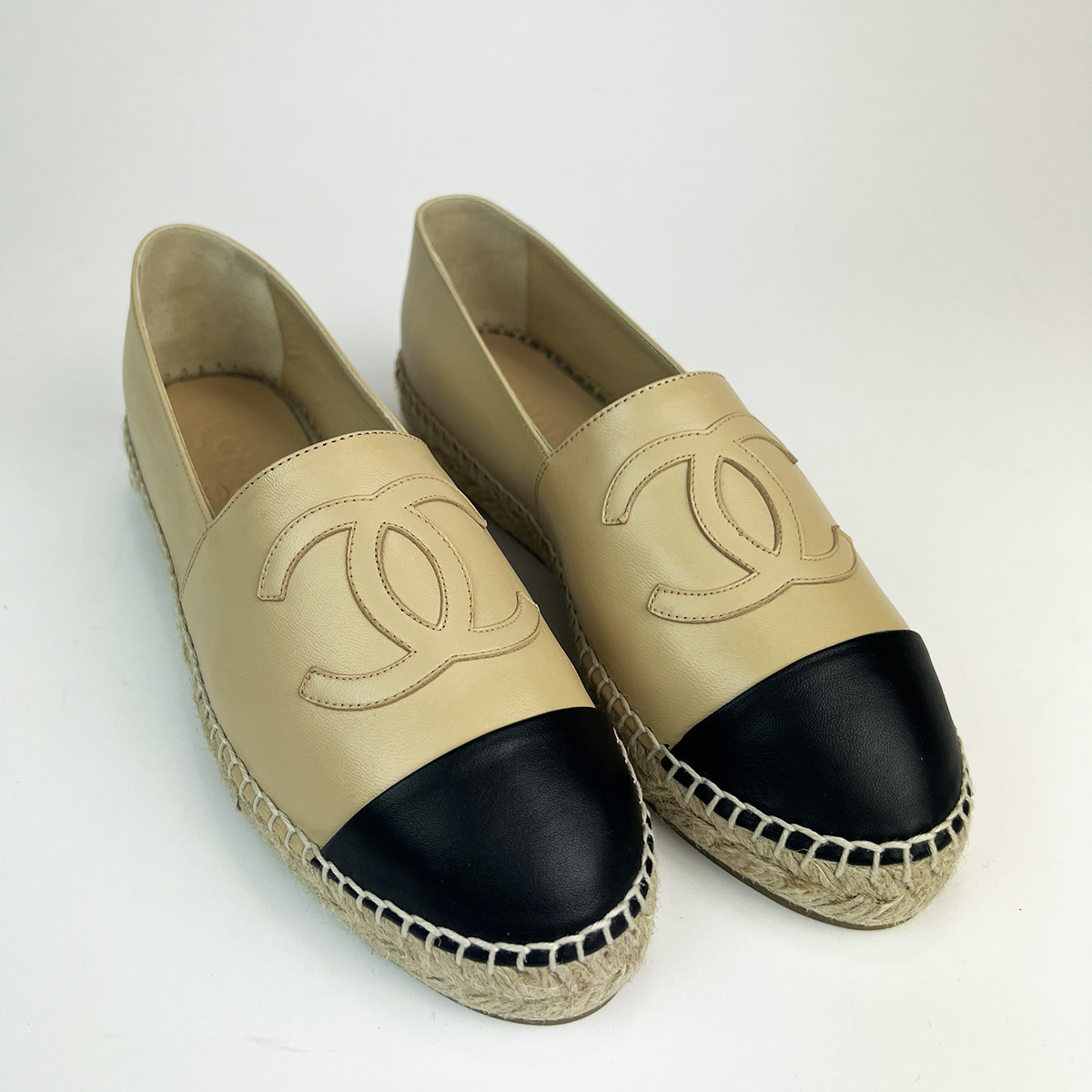 Classic Espadrilles Beige Black Lambskin 38 — image 3