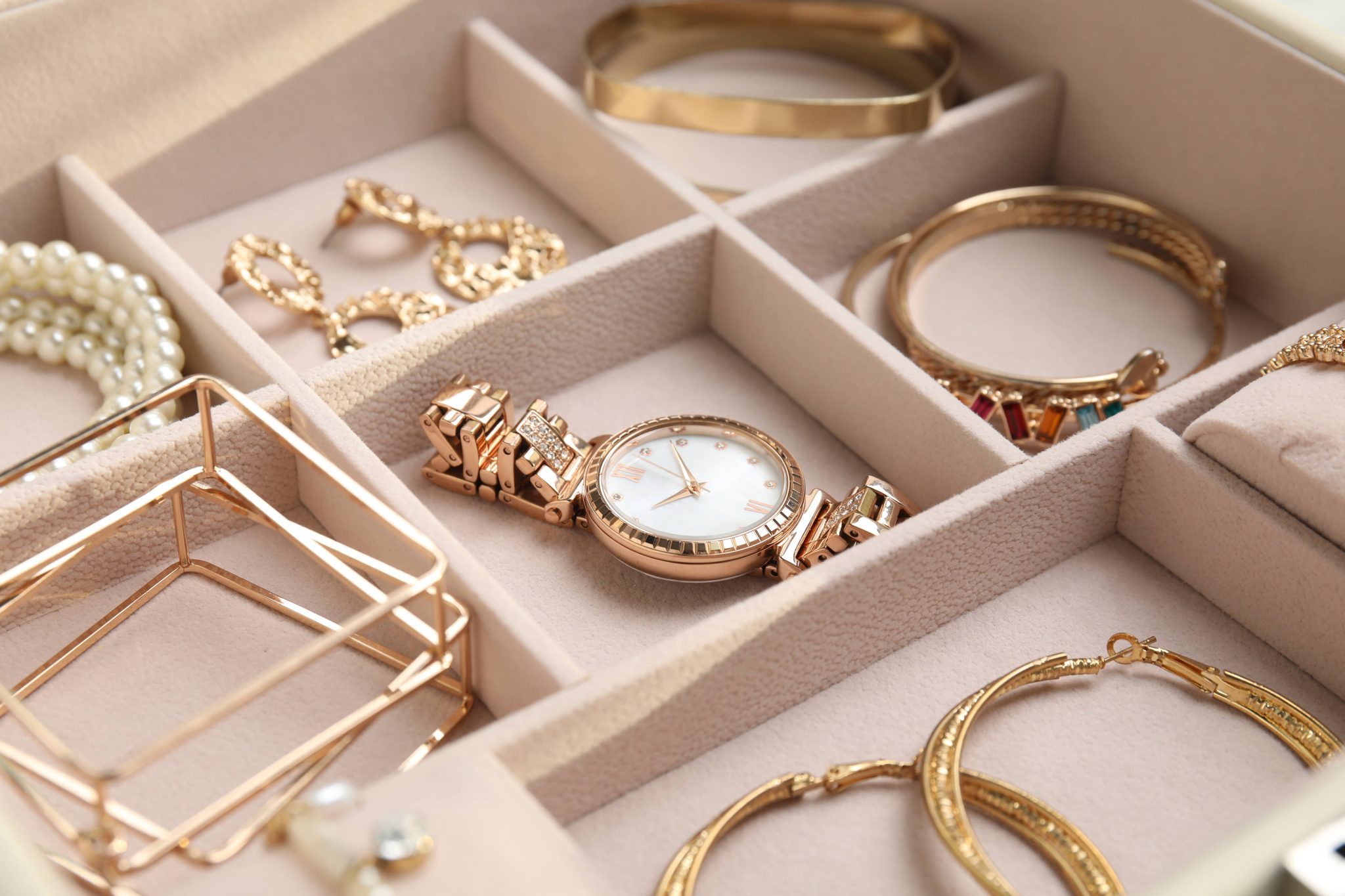 Fine jewelry styling video